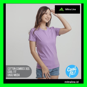 Kaos Wanita